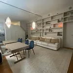Elegant Studio Avec Mezzanine 3E Porte Des Ternes